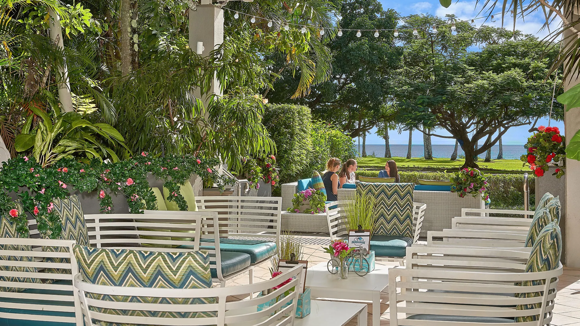 Cairns Harbourside Hotel