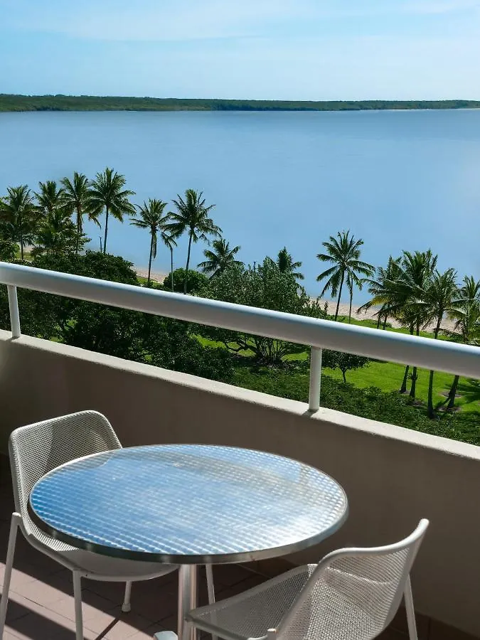 ****  Cairns Harbourside Hotel Australia